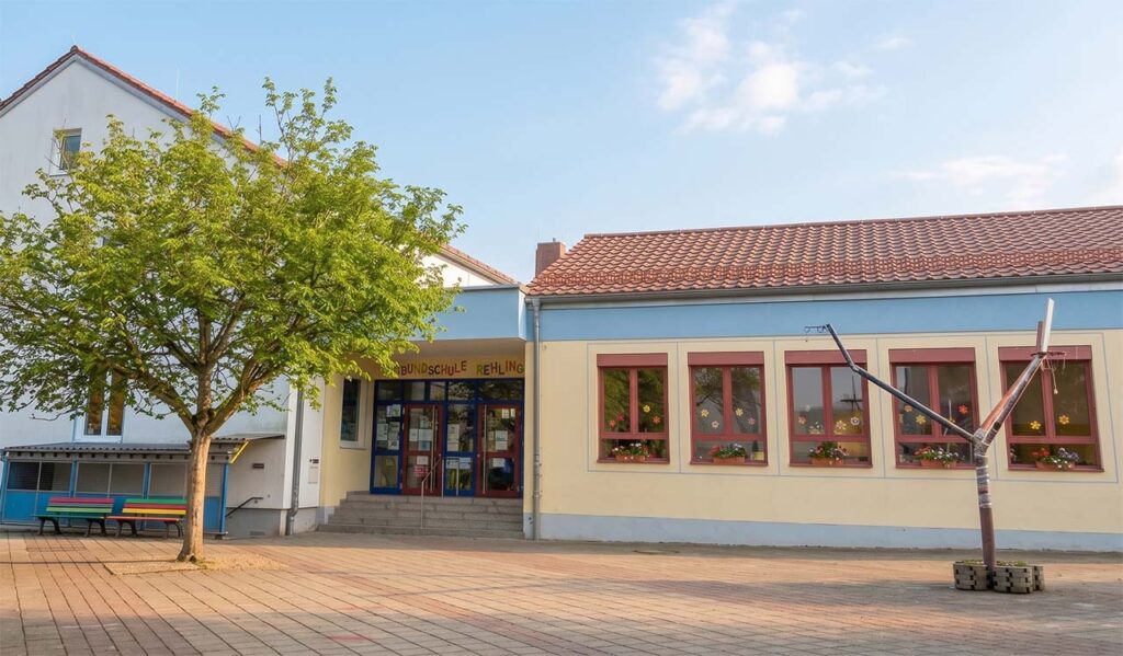 Schulhaus rehling ki
